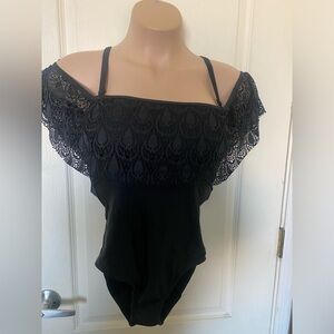 Lace off the shoulder one piece suit